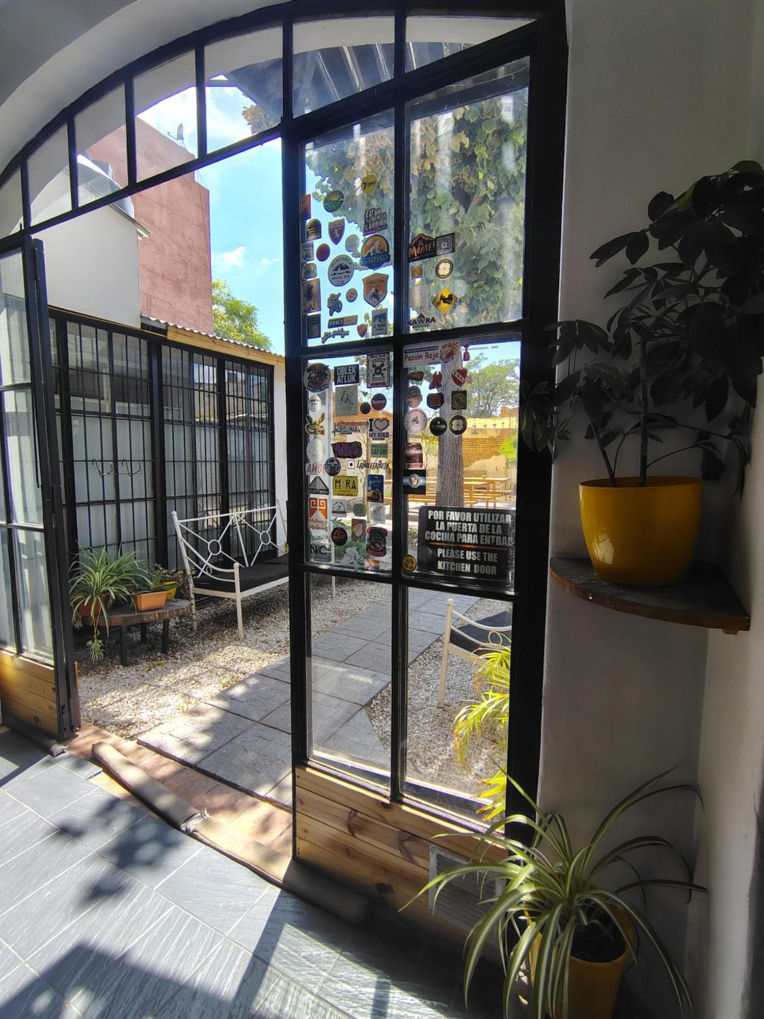 Mora Hostel Mendoza Kültér fotó